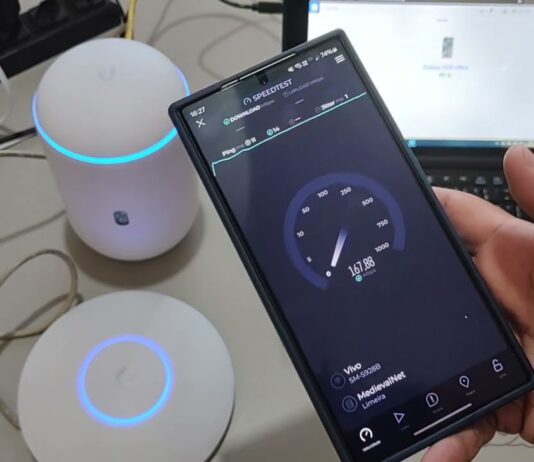 AP UniFi U6+ (Plus) Wi-Fi 6 (AX) Ubiquiti (unboxing, testes rápidos e datasheet)