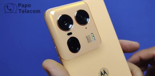 Motorola Edge 50 Ultra Peach Fuzz (unboxing) Cor Pantone Pastel