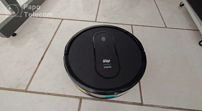 Robô Aspirador WAP W400 com Wi-Fi que Passa Pano no chão (unboxing e testes)